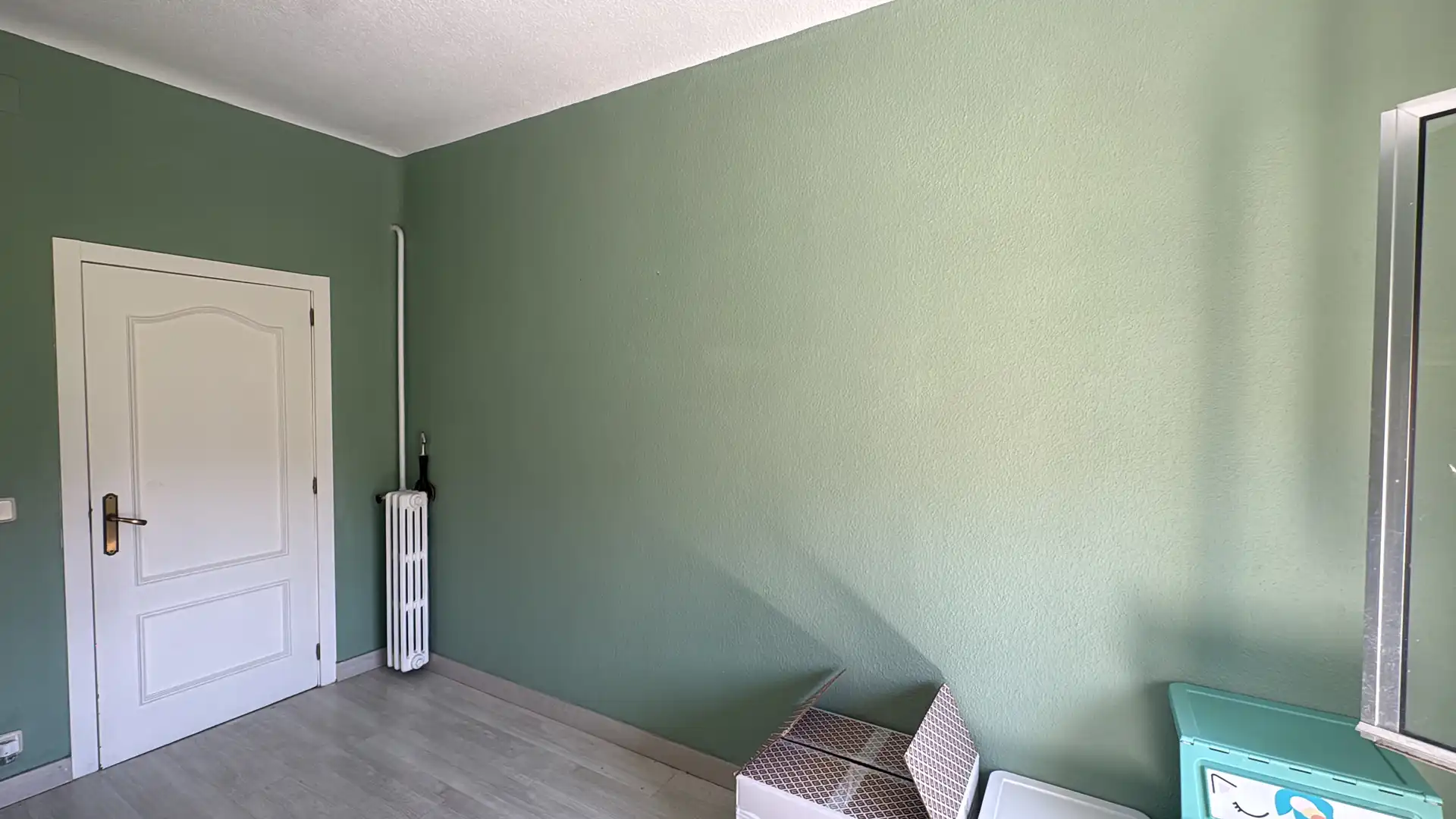 Habitación de Piso en venta en Madrid con Calefacción y Terraza