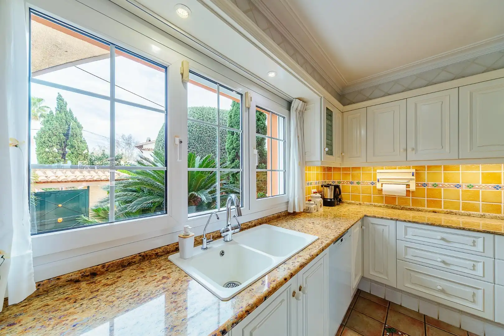 Villa mit Terrasse zum Verkauf in Las Marinas / Les Marines, imagen 23