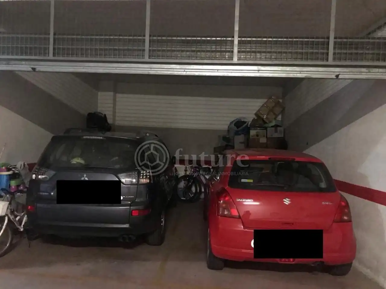 Parking de Ático de alquiler en Salamanca con Aire acondicionado, Calefacción y Parquet