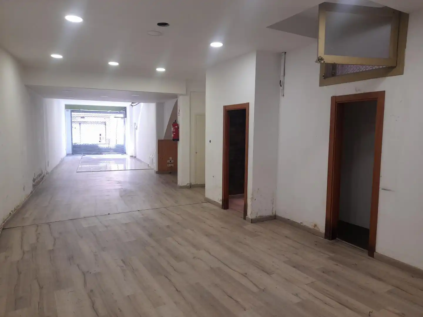 Business premises to rent in Centre, imagen 8