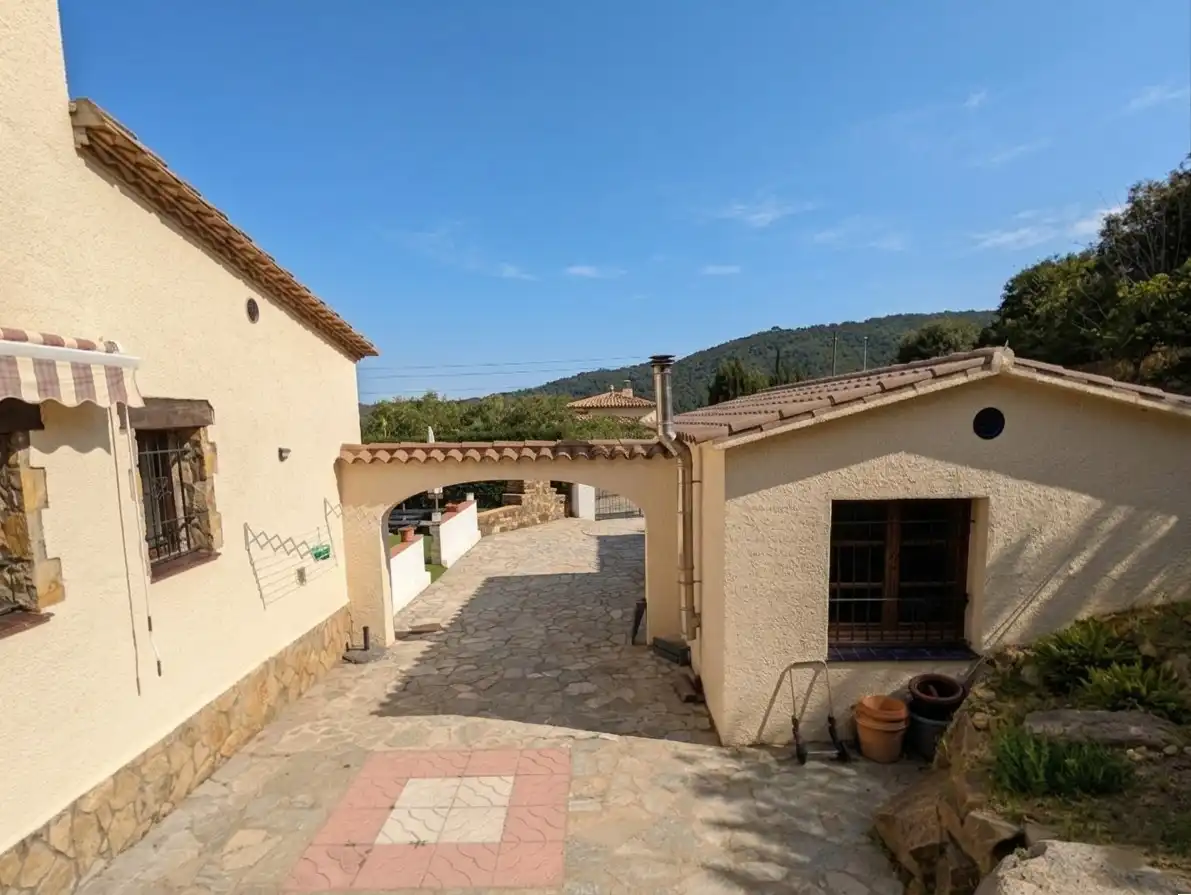 Xalet amb piscina en venda a Avinguda del Vescomtat de Cabanyes, imagen 9