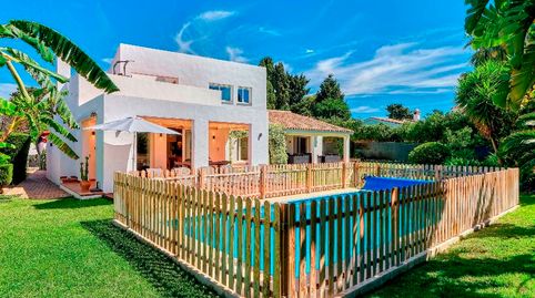 Foto 5 de Casa o chalet de alquiler en La Concha - Resina Golf, Estepona