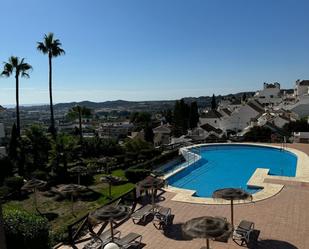 Swimming pool of Apartment to rent in Mijas  with Air Conditioner