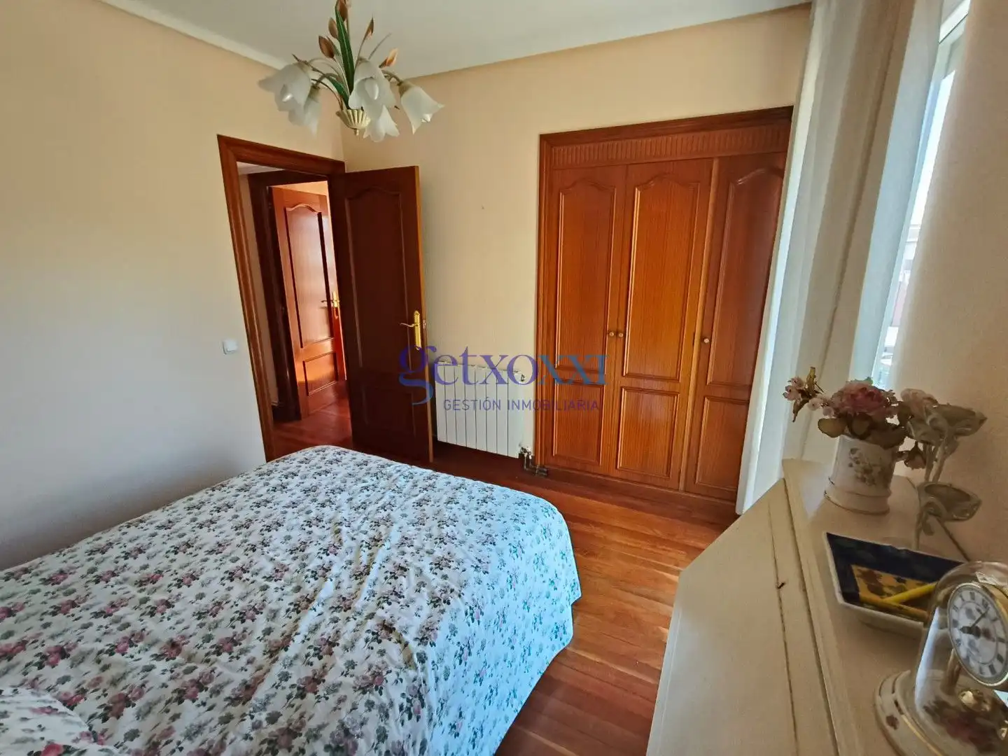Habitación de Piso en venta en Getxo  con Calefacción y Trastero