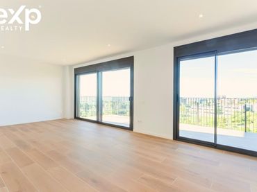 Apartament amb piscina de lloguer a Carrer Carrer Joan Miró