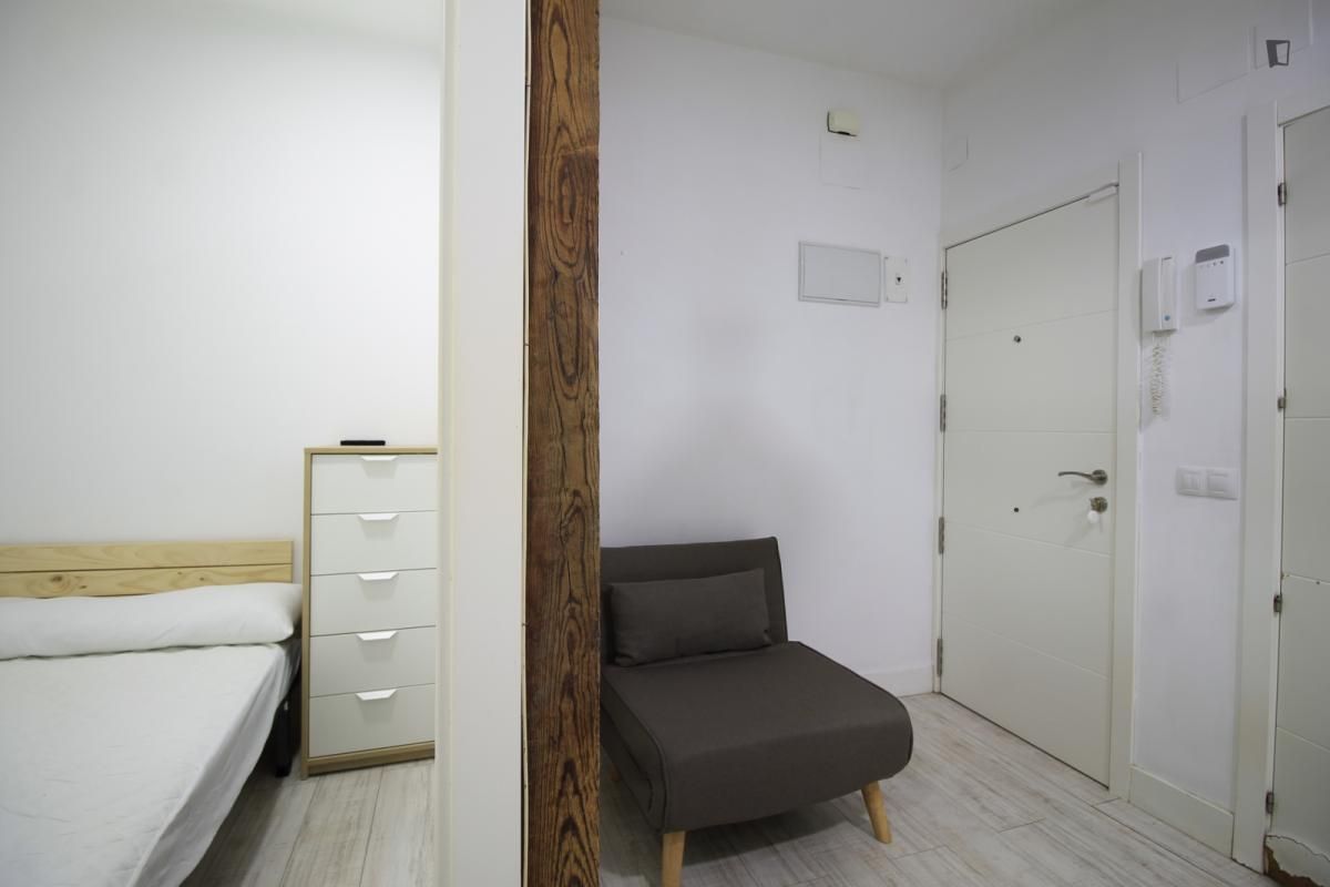 Estudio de alquiler en Universidad - Malasaña
