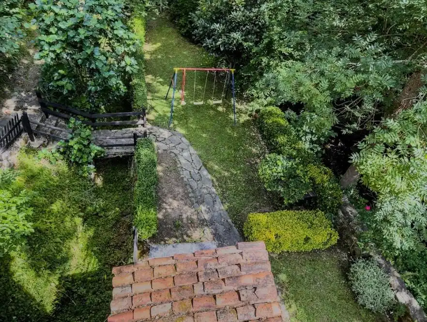 Jardín de Casa o chalet en venta en Pesaguero con Calefacción, Terraza y Amueblado