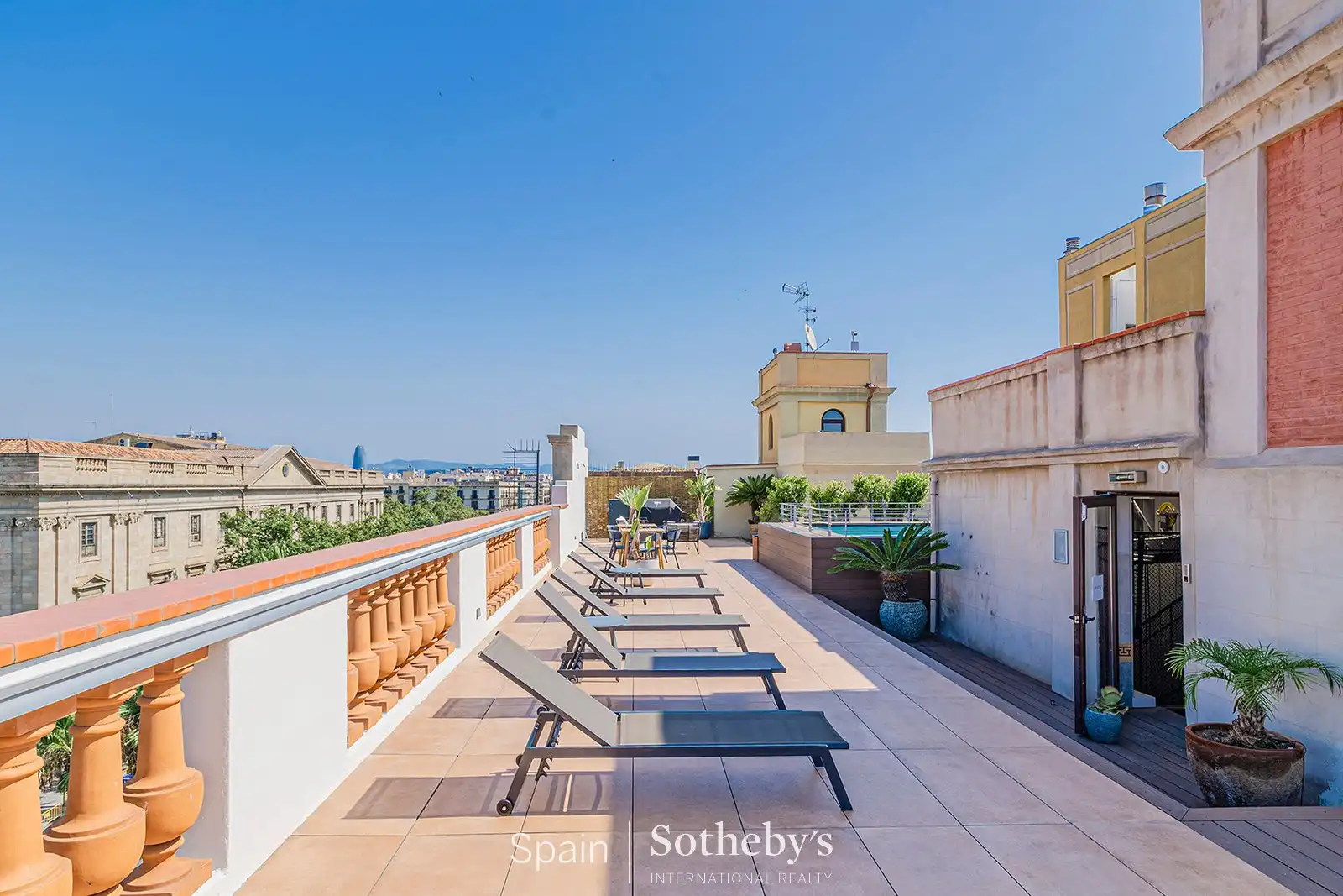 Apartamento con piscina en venta en Passeig Isabel II, imagen 37