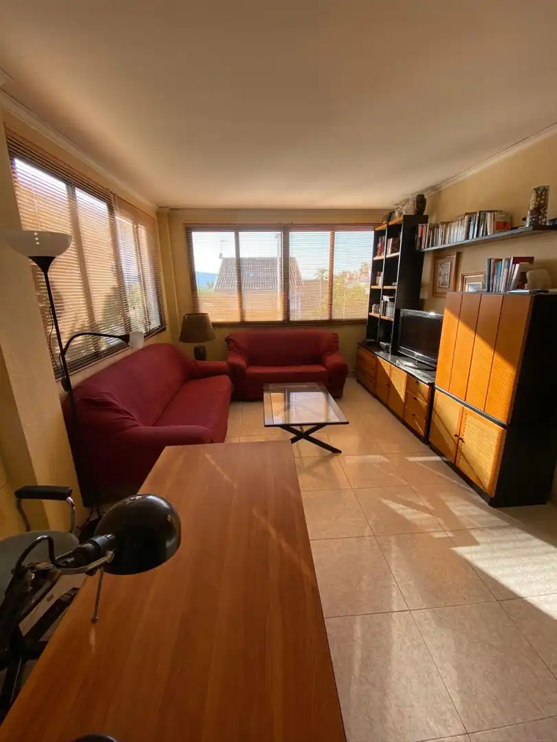 Sala d'estar de Casa o xalet en venda en Sagunto / Sagunt amb Aire condicionat, Jardí privat i Terrassa
