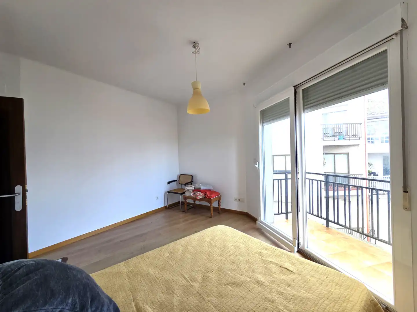 Bedroom of Flat for sale in Sanxenxo  with Parquet flooring, Terrace and Oven