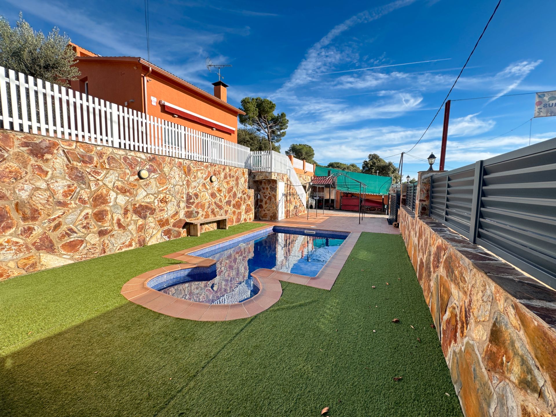 Piscina de Casa o xalet en venda en Cànoves I Samalús amb Aire condicionat, Calefacció i Piscina