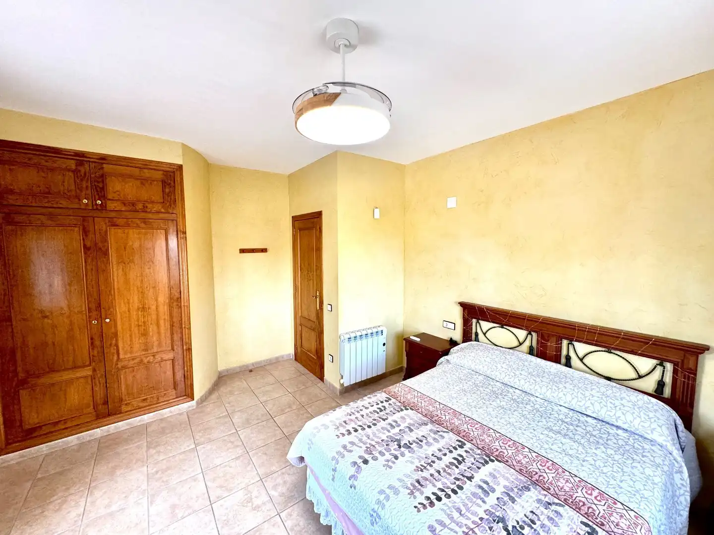Habitación de Casa o chalet de alquiler en Jacarilla con Jardín privado, Terraza y Trastero