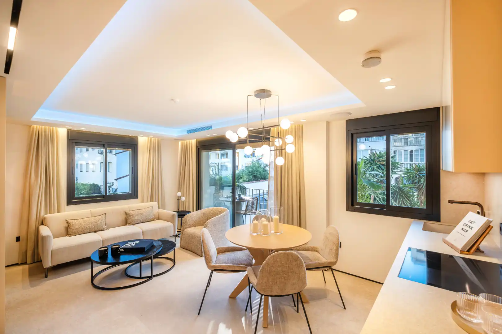 Apartament amb terrassa en venda a Nueva Andalucía