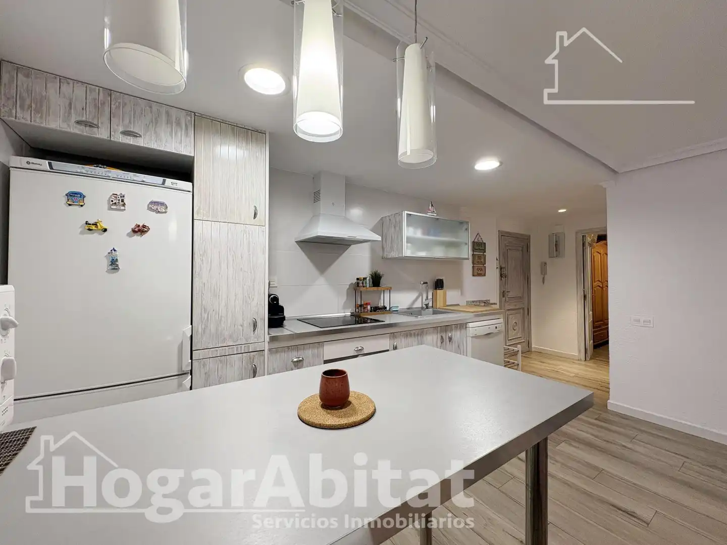Flat with terrace for sale in Calle San Vicente Mártir, imagen 8