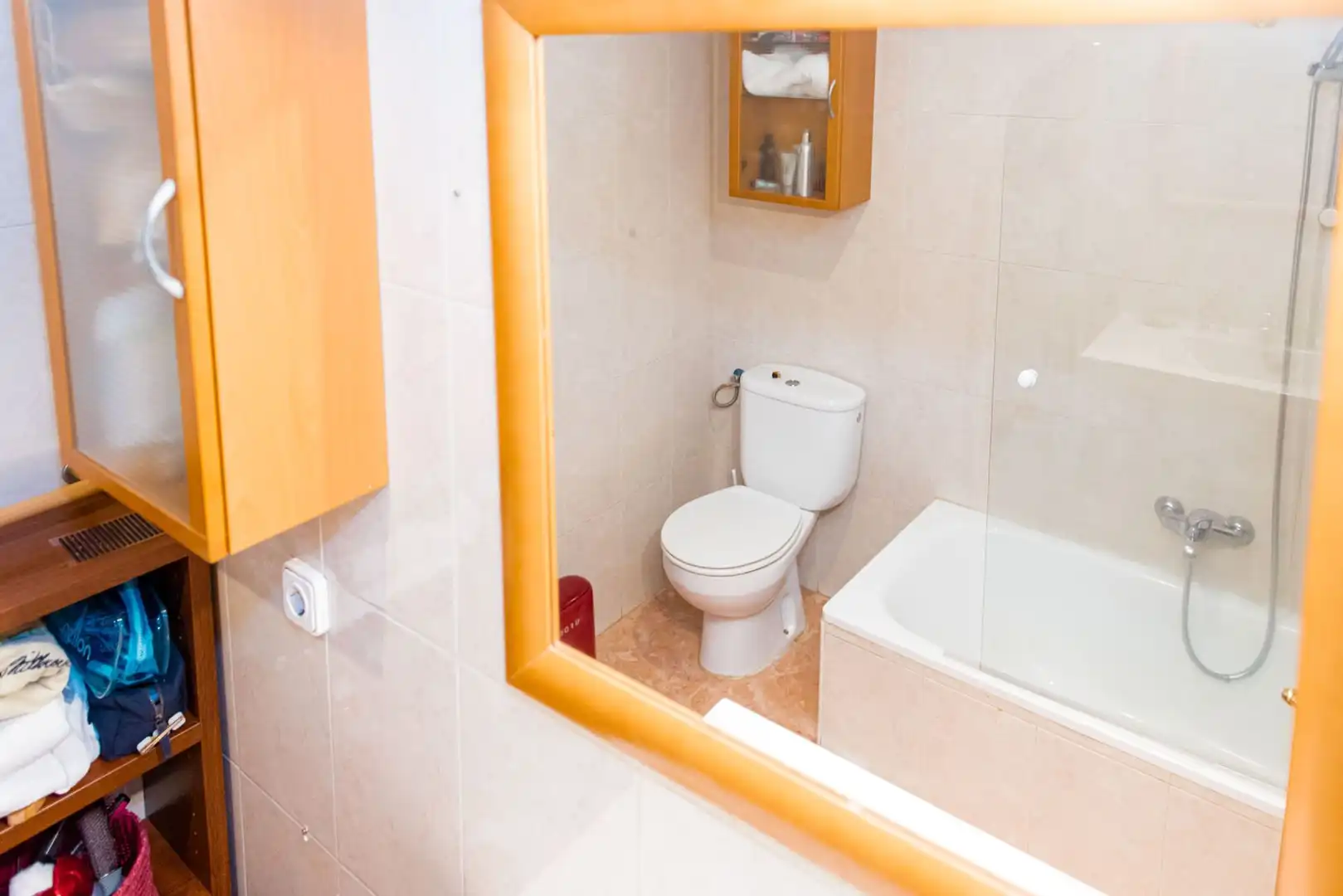 Bathroom of Flat for sale in Astorga  with Heating, Storage room and Furnished