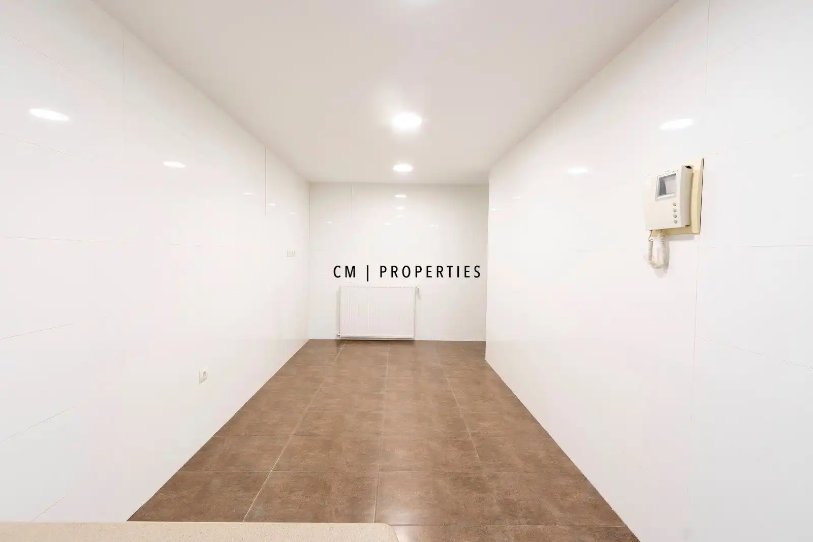 Flat for sale in Valencia  with Air Conditioner, Heating and Parquet flooring