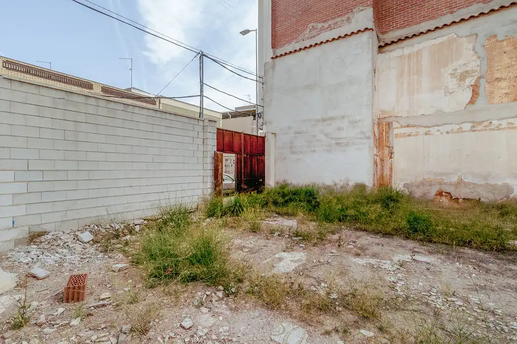 Terreno rústico en venta en C/ Francisco García Pavon, imagen 5