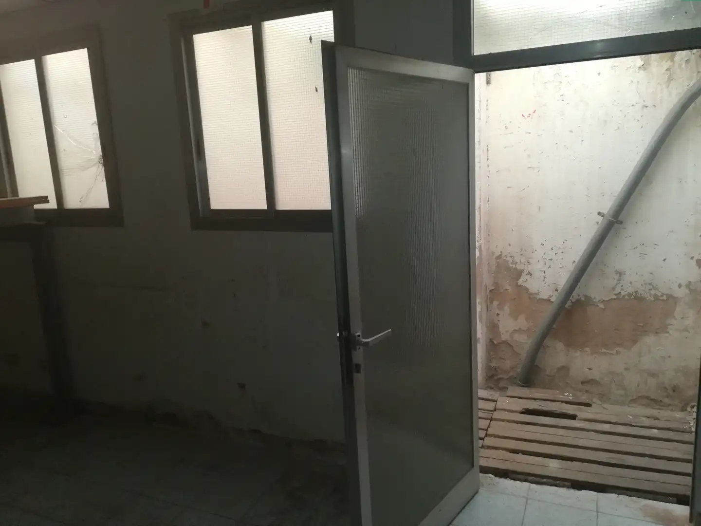 Local comercial en venda a Carrer del Congost 8, imagen 9