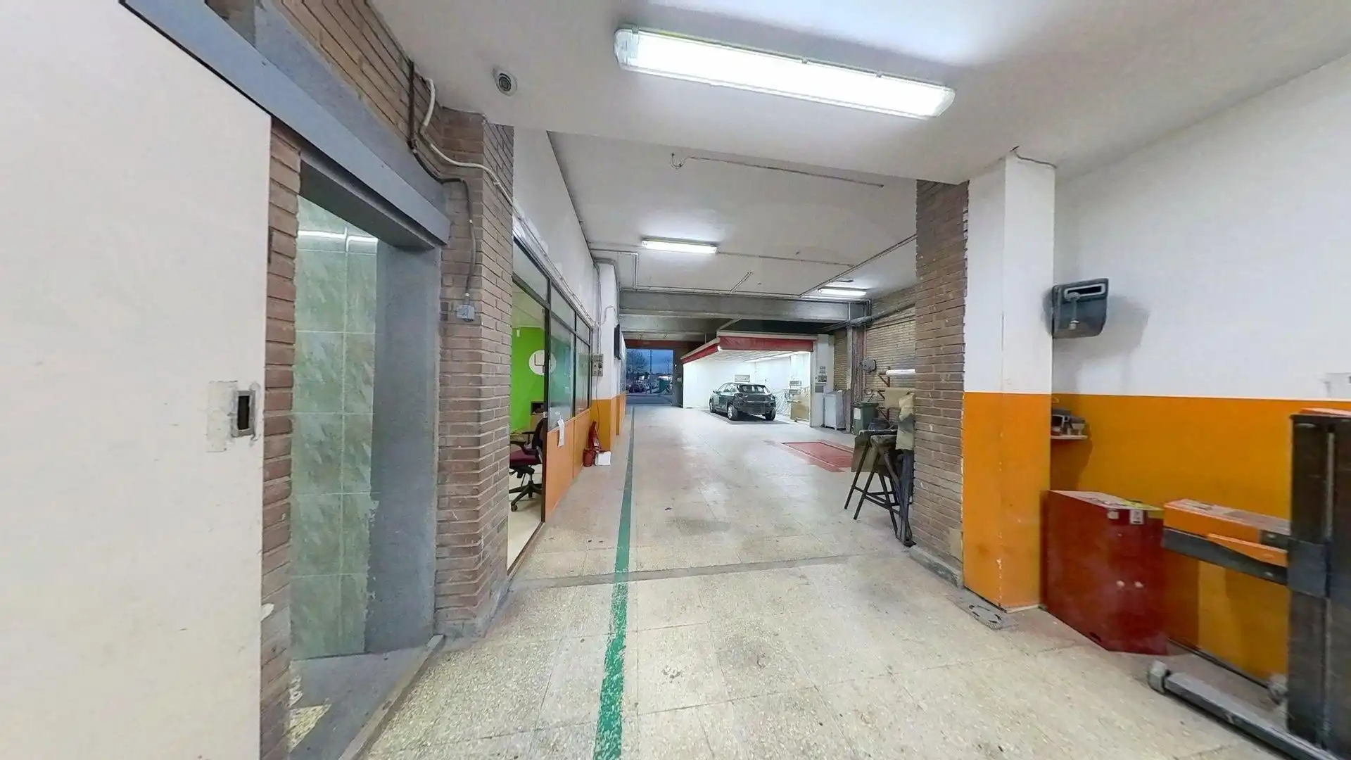 Local comercial en alquiler en Avenida Avinguda de Sant Jordi 18 18, imagen 23