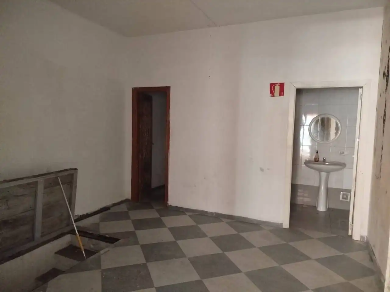 Local comercial de lloguer a Calle Virgen de la Paz, imagen 3