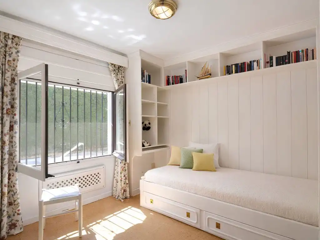 Habitación de Casa o chalet en venta en Fuengirola con Aire acondicionado, Amueblado y Horno