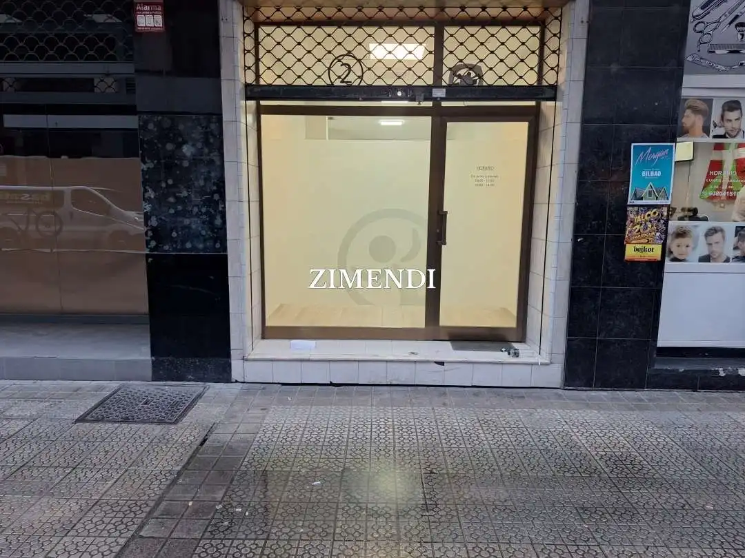 Local comercial de lloguer a Durango