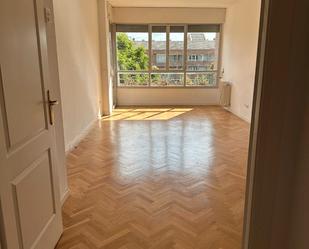 Exterior view of Flat for sale in Pozuelo de Alarcón  with Air Conditioner, Heating and Parquet flooring