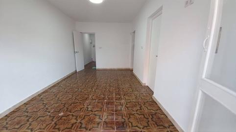 Foto 3 de Piso en venta en Olot, Les Arenes - La Grípia  Can Montllor, Barcelona