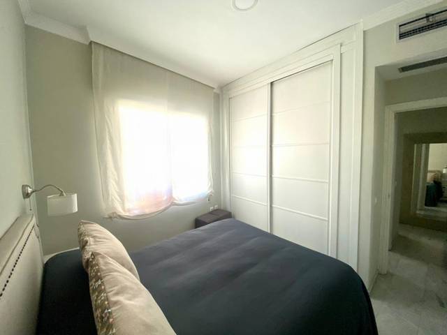 Apartamento en Alquiler en La Calzada - La Florida