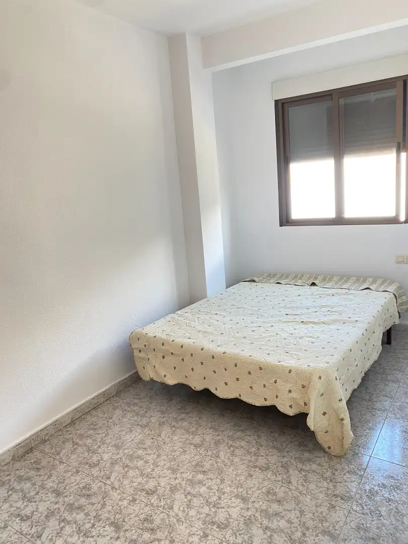 Habitación de Piso en venta en Jerte con Amueblado, Horno y Lavadora