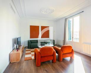 Sala d'estar de Pis de lloguer en  Barcelona Capital amb Aire condicionat, Calefacció i Parquet