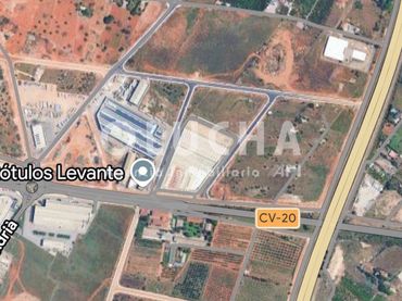 Industrial land for sale in Piscinas