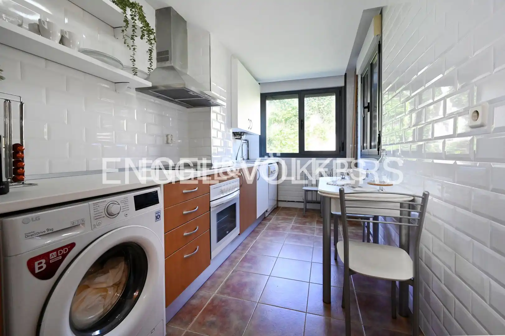 Cocina de Piso de alquiler en Santander con Calefacción, Trastero y Piscina