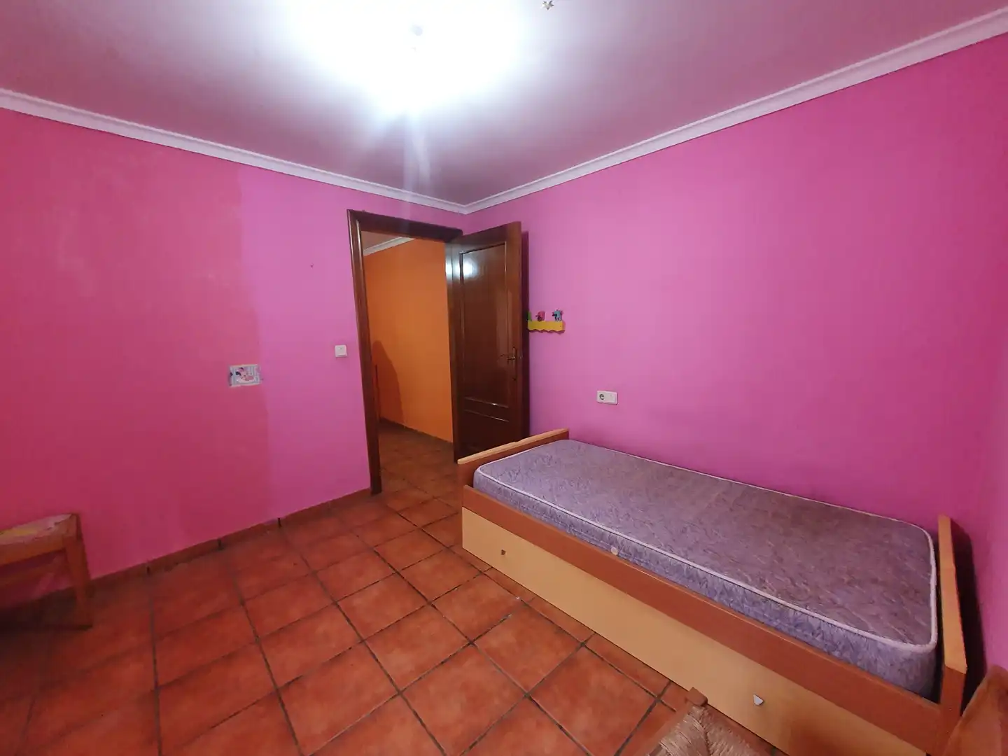 Dormitori de Casa o xalet en venda en Guadix amb Terrassa i Moblat
