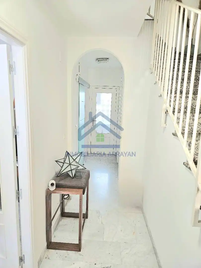 Casa o chalet en venta en Ogíjares con Aire acondicionado y Balcón