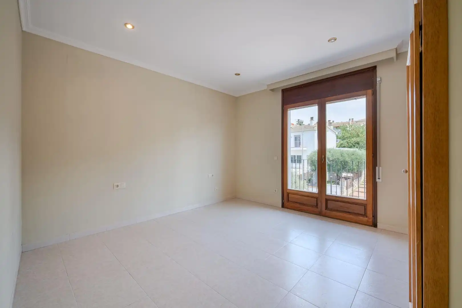 Bedroom of Houses for rent in Girona  with Air Conditioner, Heating and Private garden