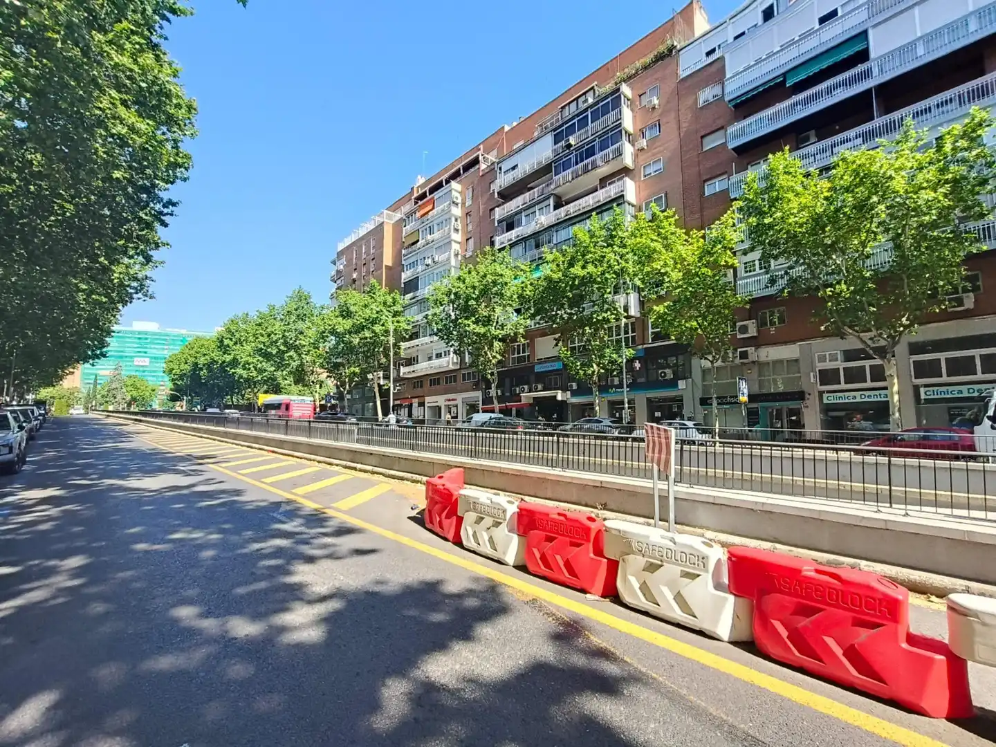 Vista exterior de Apartamento de alquiler en Madrid con Aire acondicionado y Calefacción