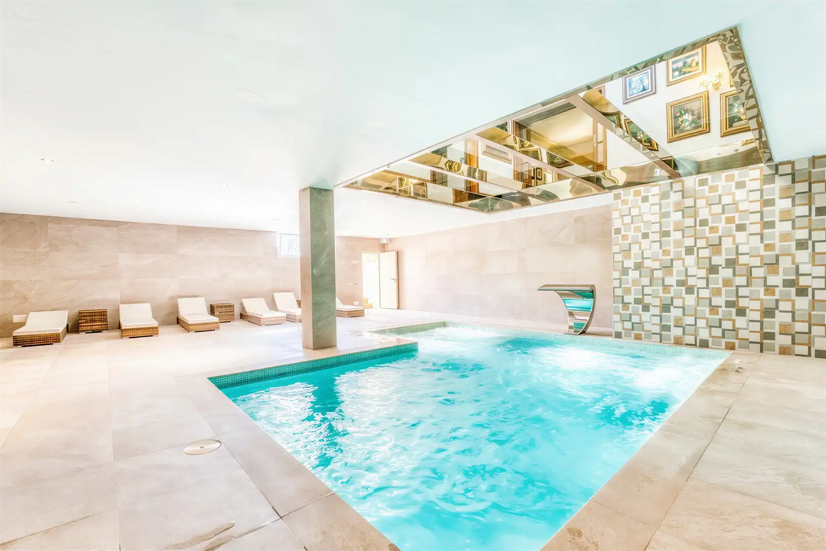 Piscina de Finca rústica en venta en Marratxí con Aire acondicionado, Calefacción y Trastero