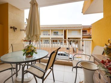 Adosado con piscina en venta en Calle Rojaleros Ausentes 41
