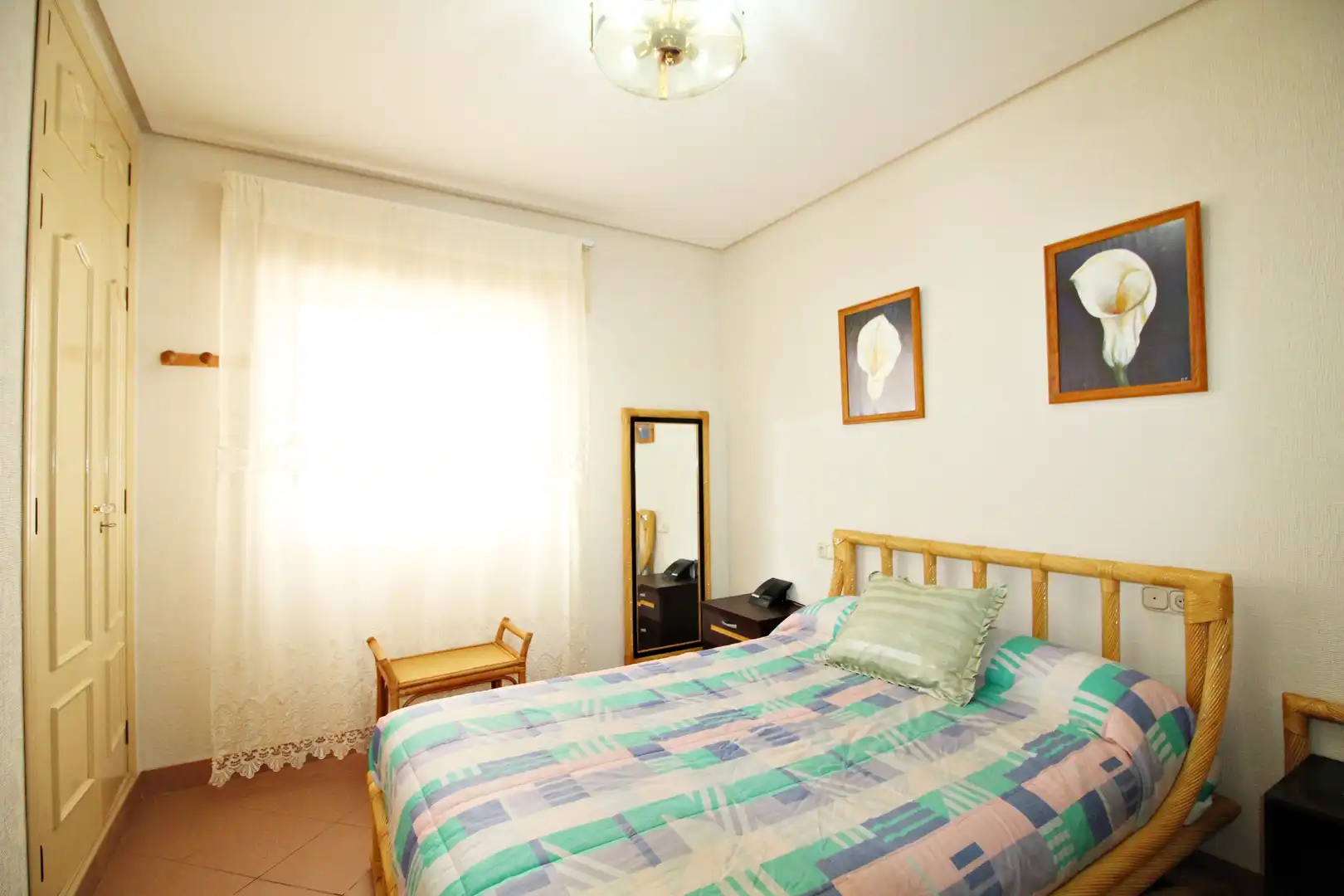 Habitación de Casa adosada en venta en Punta Umbría con Aire acondicionado, Terraza y Trastero