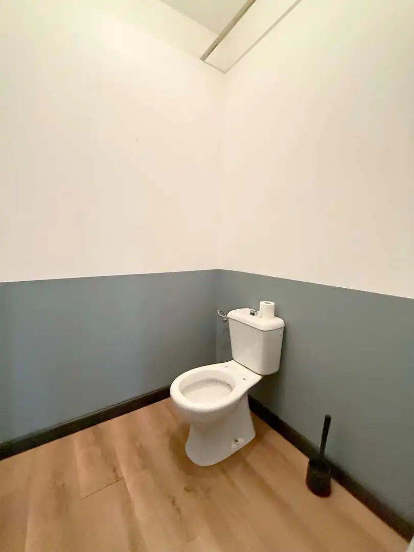 Bathroom of Commercial properties for rent in Móstoles