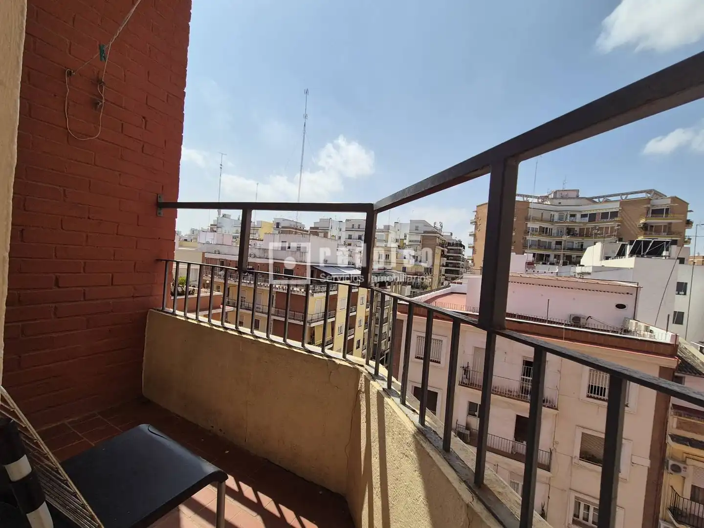 Außenansicht von Wohnung zum Verkauf in Sevilla mit Klimaanlage, Terrasse und Möbliert