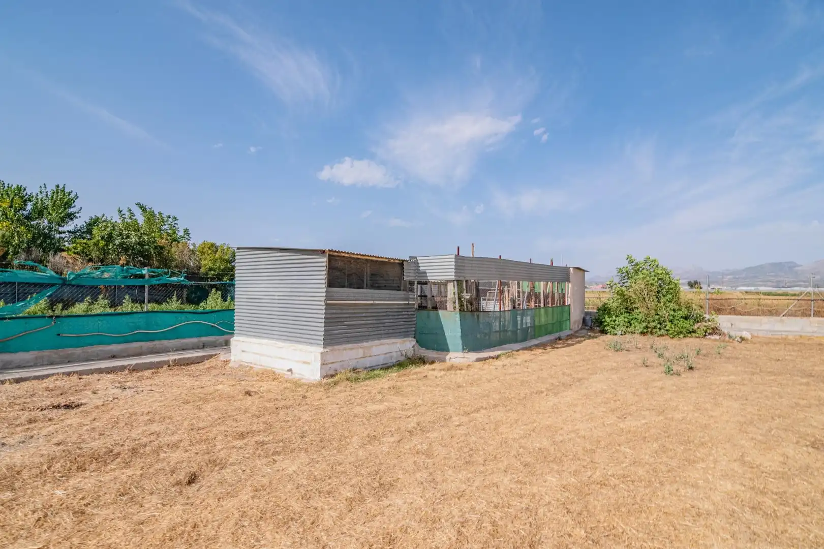 Vista exterior de Finca rústica en venda en Granada amb Moblat