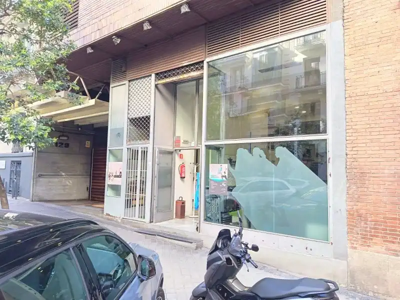 Local comercial en venda a Barrio de Salamanca, imagen 5