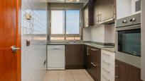 Kitchen of Flat for sale in Manresa  with Air Conditioner, Heating and Terrace