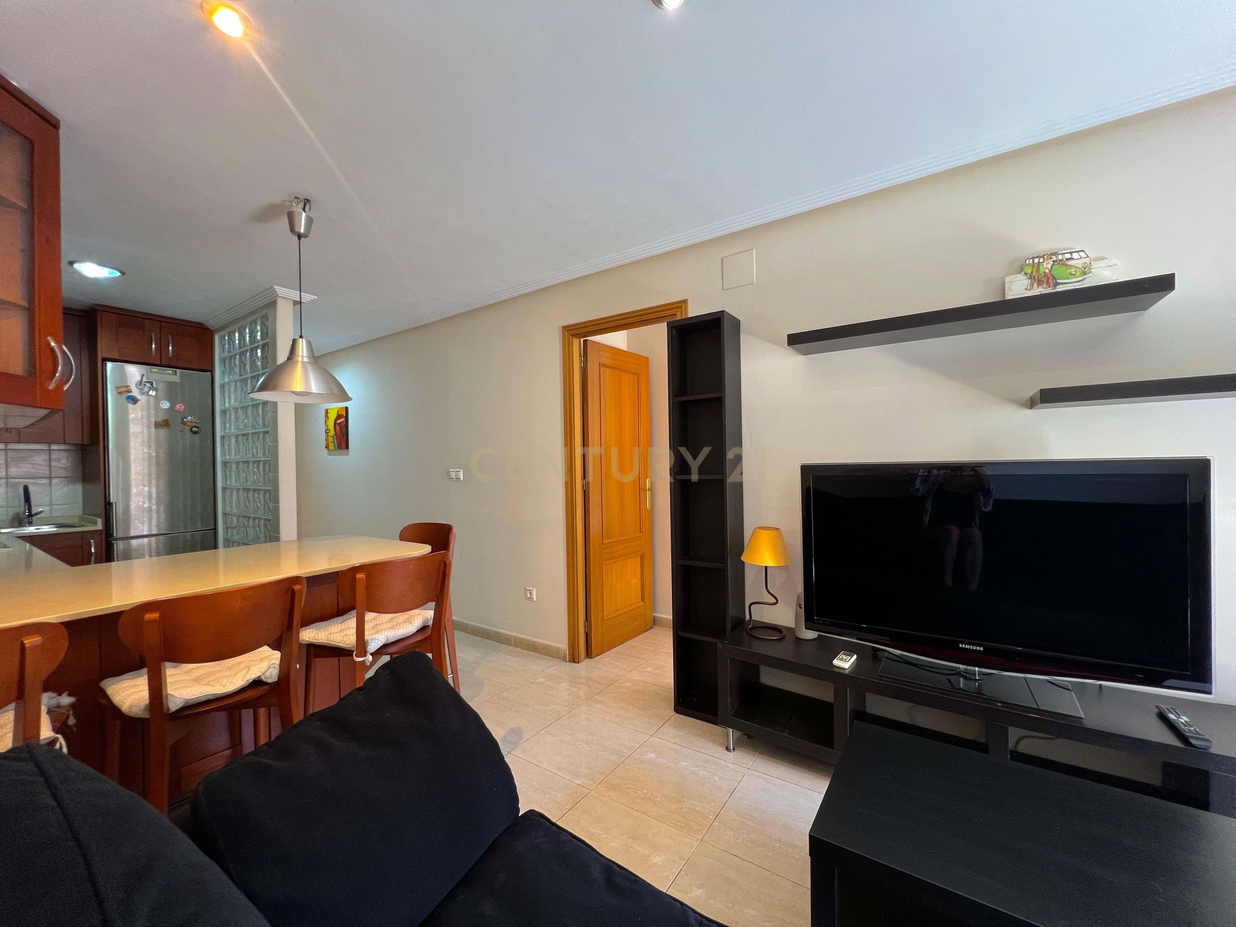 Living room of Flat to rent in Torrevieja  with Air Conditioner