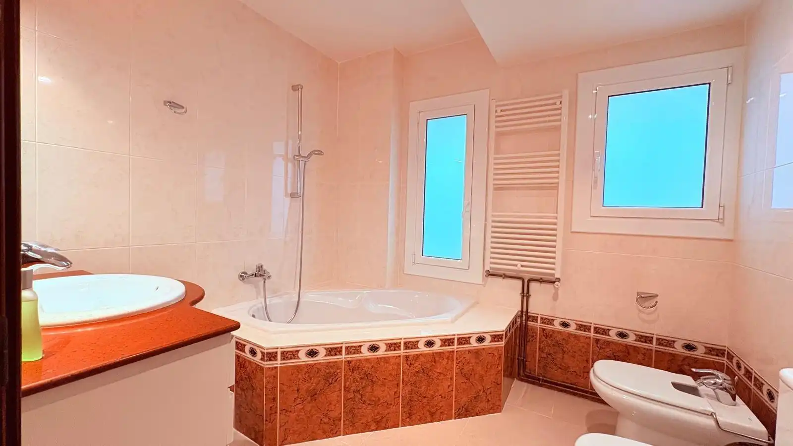 Flat with terrace for sale in Poble, imagen 12
