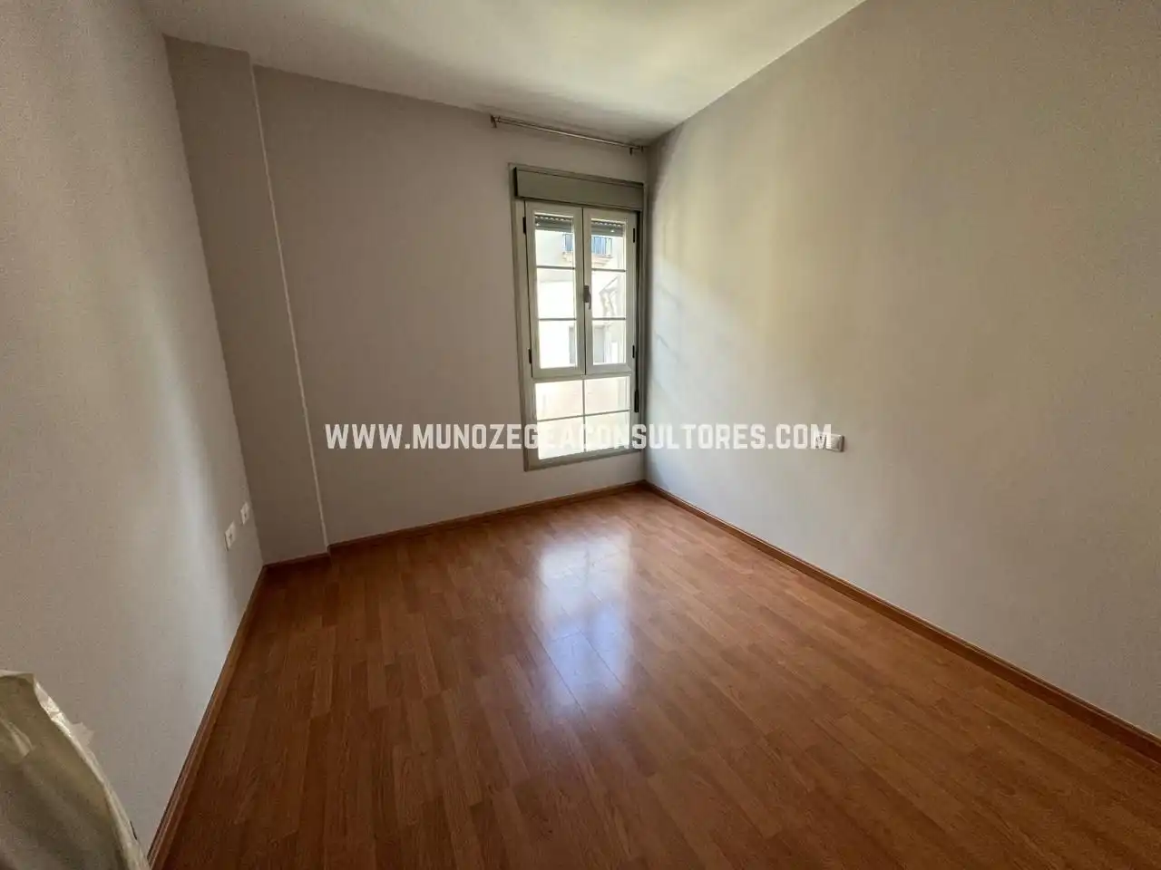 Bedroom of Flat for rent in Lucena  with Air Conditioner, Heating and Storage room