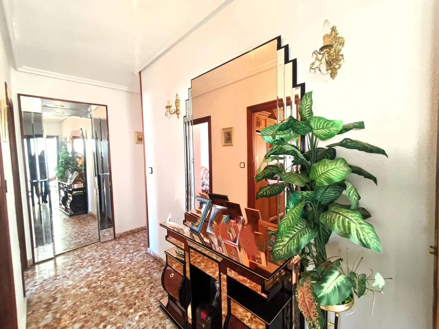 Casa o chalet en venta en Elda con Terraza y Trastero