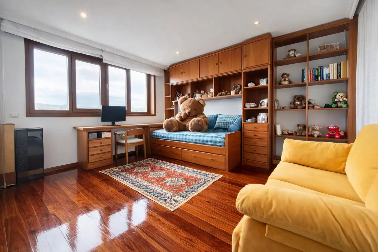 Habitación de Casa o chalet en venta en Vigo  con Calefacción, Jardín privado y Parquet